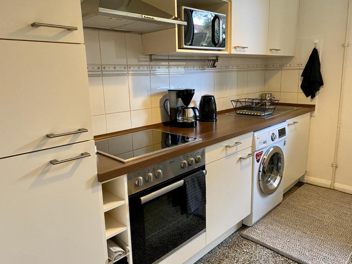 Zentrumsnahe Schoene Altbauwohnung Bis 4 Personen Flensburg Dış mekan fotoğraf
