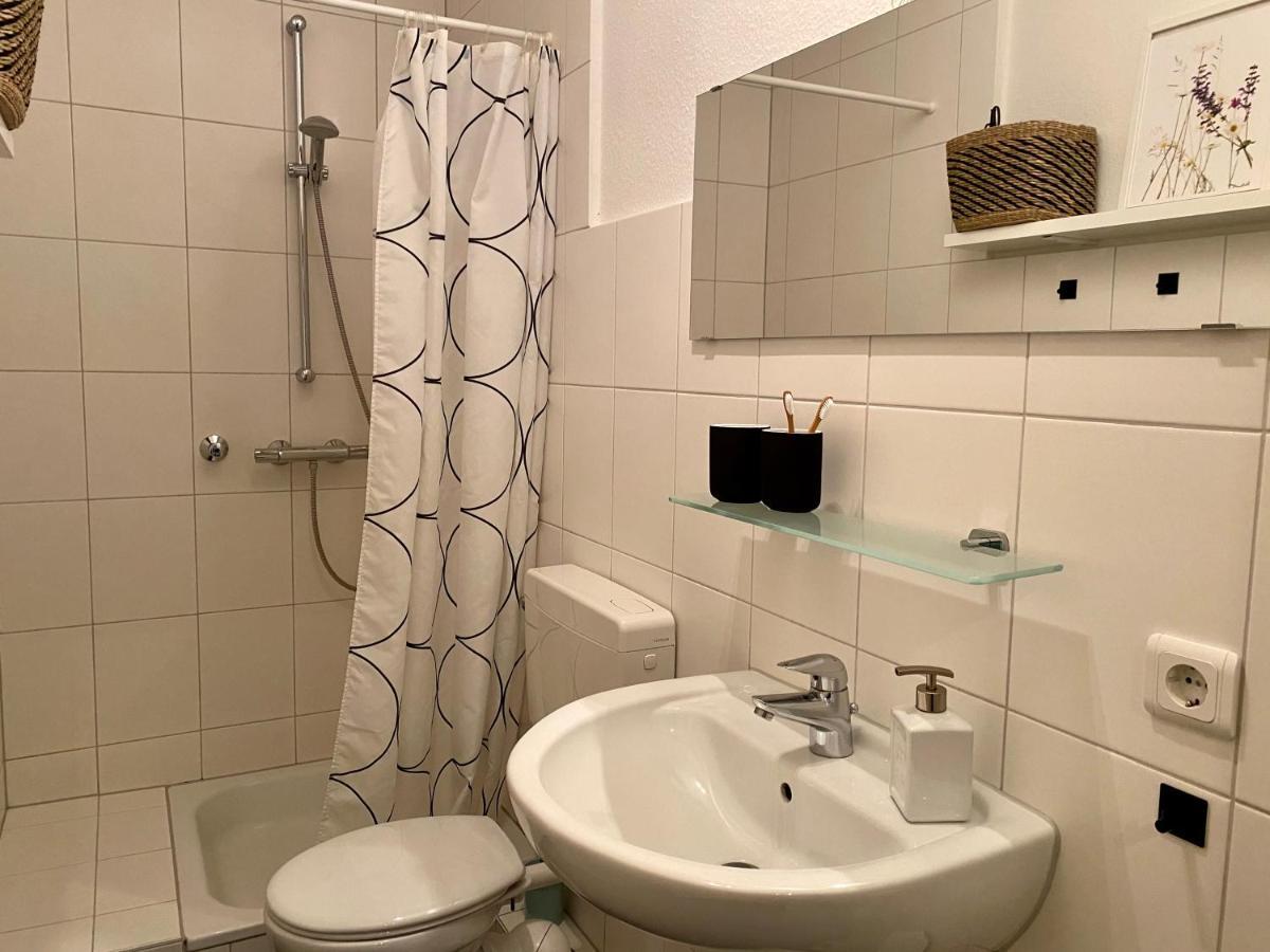 Zentrumsnahe Schoene Altbauwohnung Bis 4 Personen Flensburg Dış mekan fotoğraf